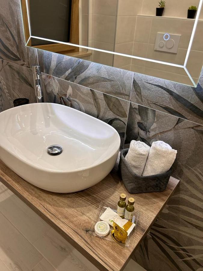 تروبيا L'Etoile Luxury B&B المظهر الخارجي الصورة
